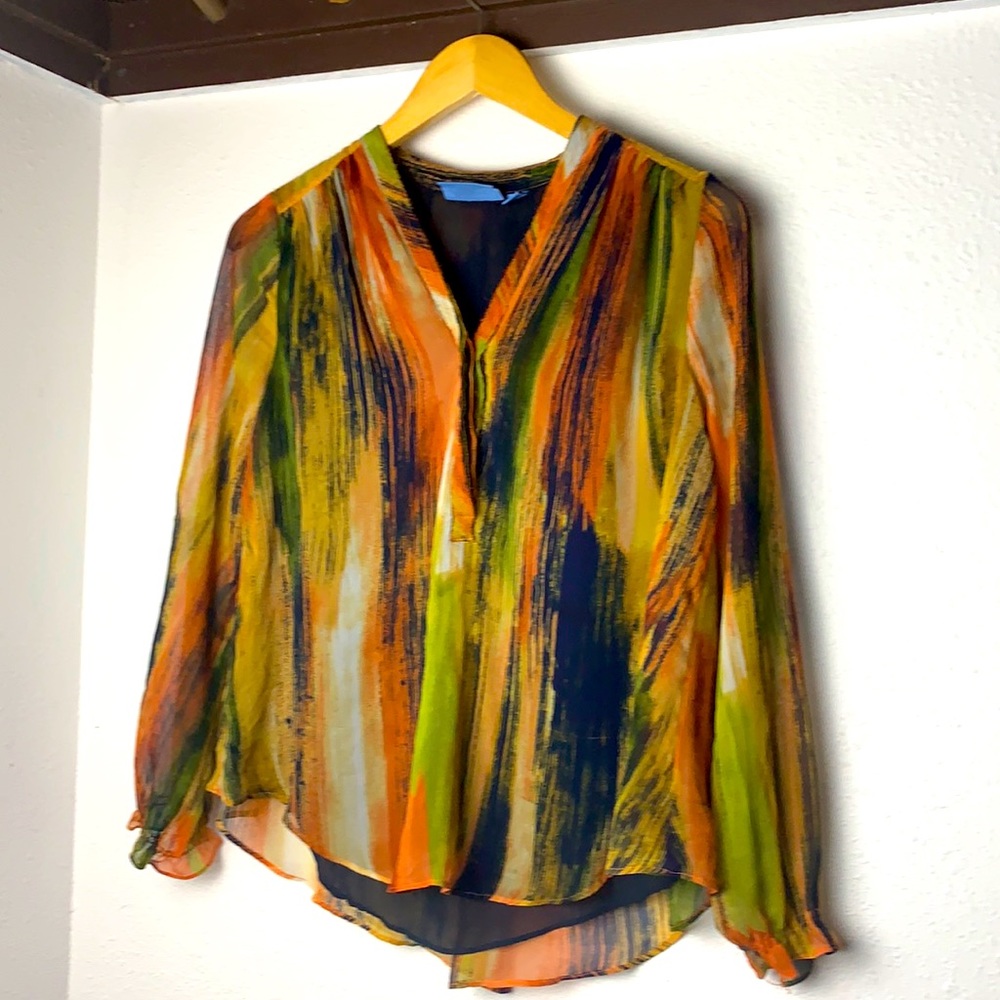 Long sleeve blouse that is lined with a shell